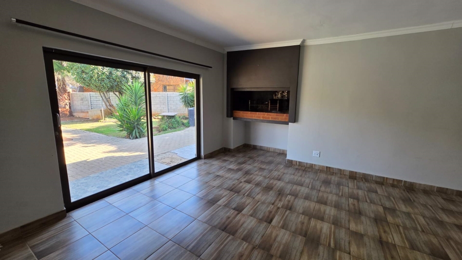3 Bedroom Property for Sale in Schoemansville North West